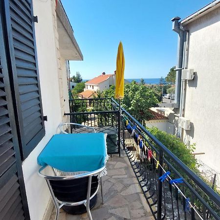 Apartments Drazica Krk Town Habitación foto